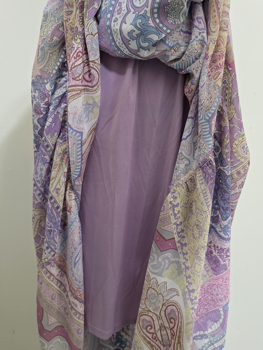 ALMOST PINK size Medium Sleeveless Paisley Print Tie Waist Maxi Dress Purple - Picture 6 of 14